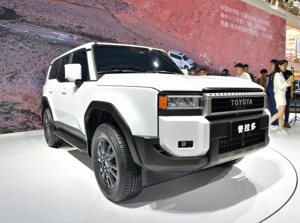 国产全新丰田普拉多,造型复古又硬派,预售47万起,7月份将上市