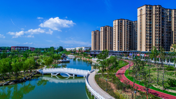 家住息县龙湖街道办事处的新天地新区的市民王一凡女士,出门15分钟
