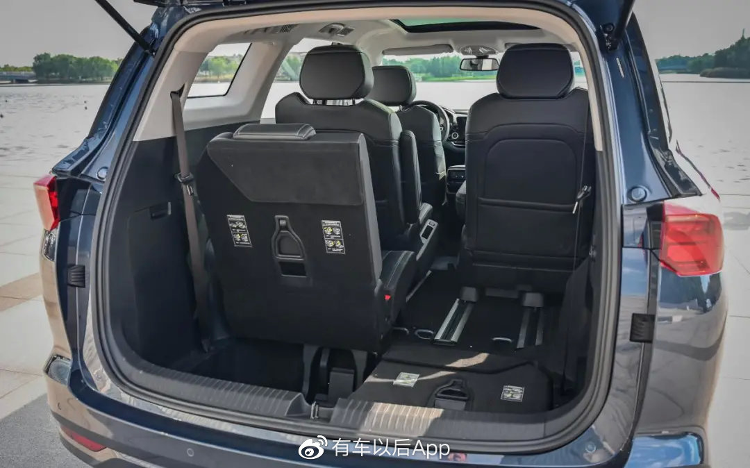 更便宜、更大、更豪华！国货完胜合资，凭啥还有人喷？