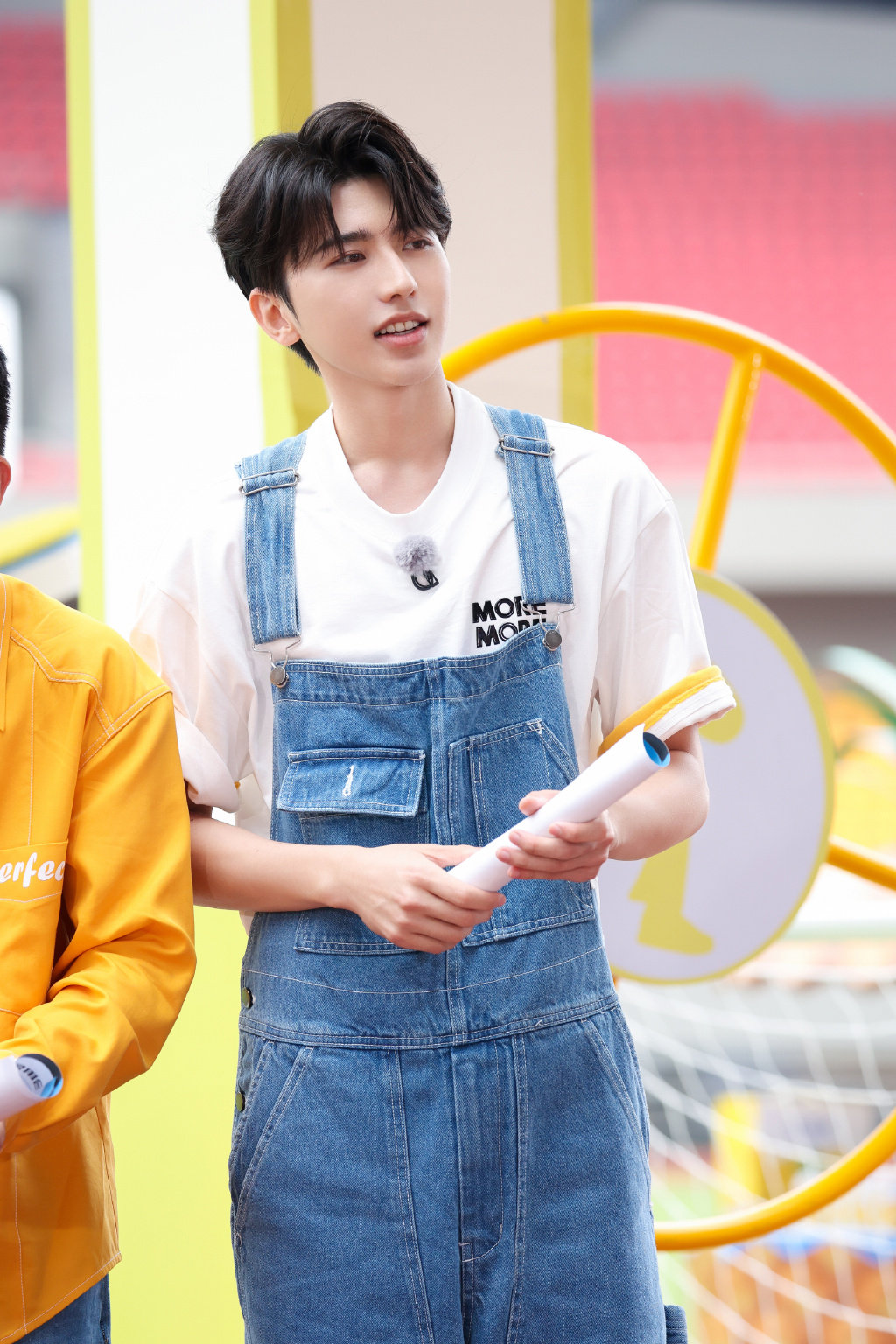 蔡徐坤 新剧照,反客为主,解锁谈判技能,逆势进阶