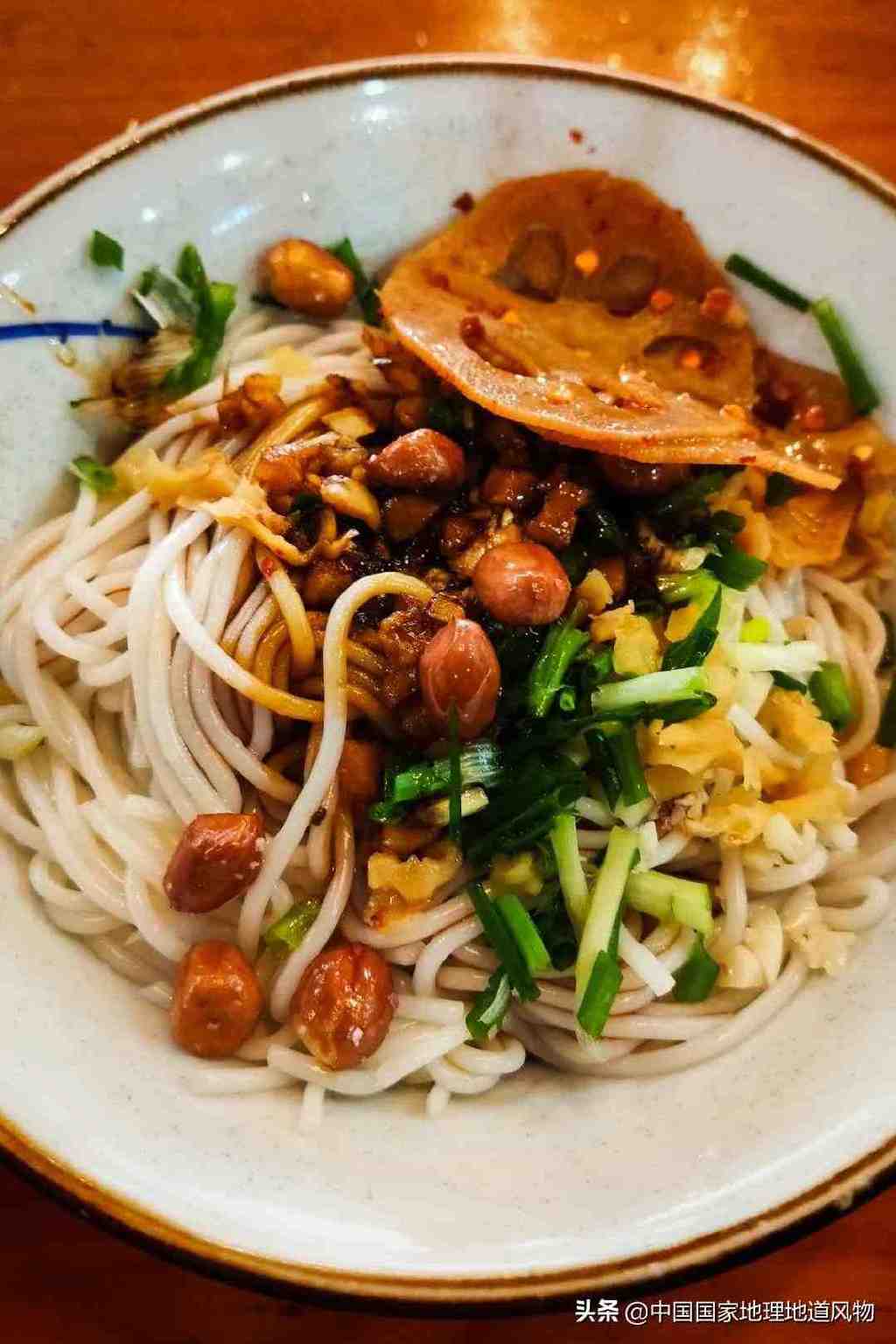 碳水爆辣之王,江西早餐吃得有多猛?休闲区蓝鸢梦想 - Www.slyday.coM 碳水爆辣之王,江西早餐吃得有多猛?休闲区蓝鸢梦想 - Www.slyday.coM