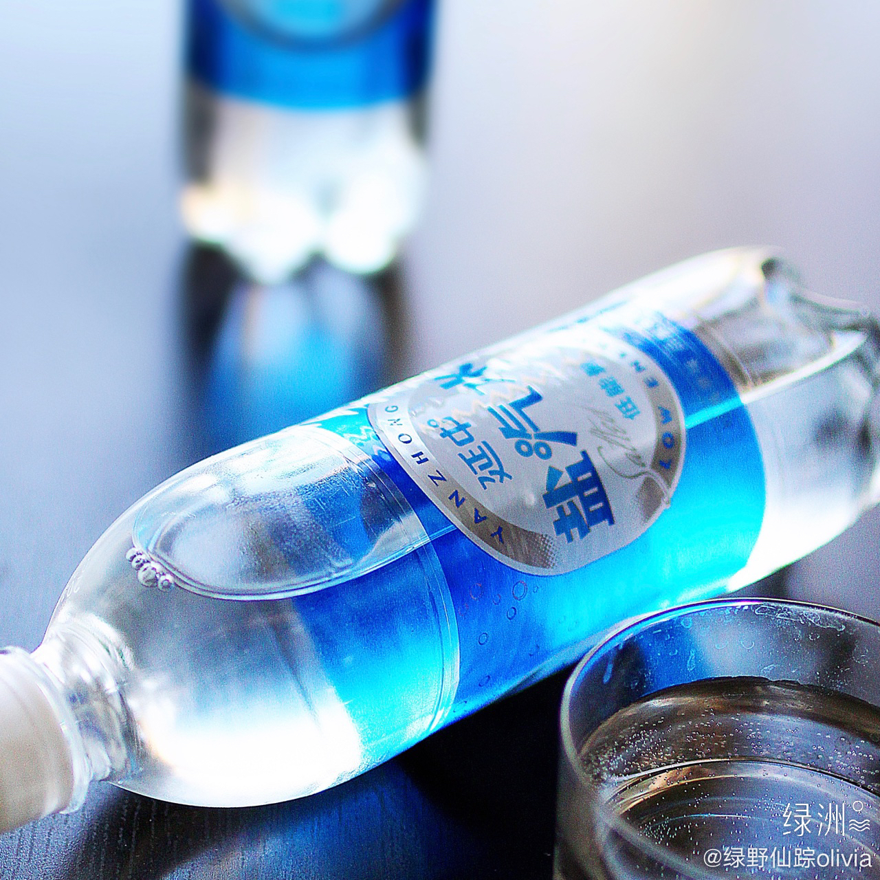 小时候的盐汽水 延中盐汽水 是不是魔都小伙伴们小时候的最爱