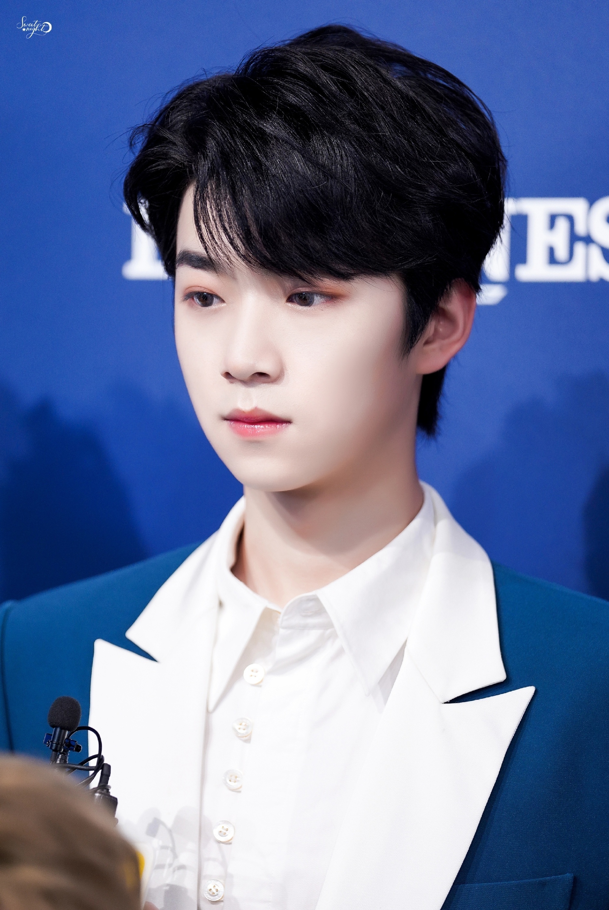 张嘉元活动饭拍 嘉元真的好看……_高清图集_新浪网