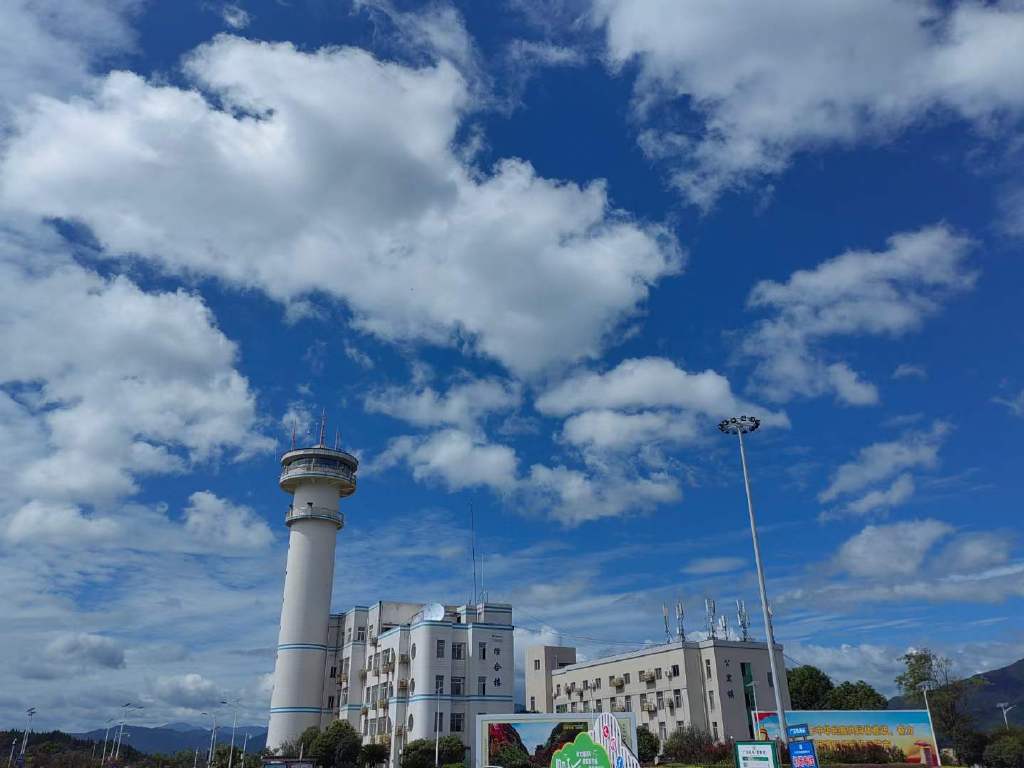 用美景说话，看过这28张图，你就知道广元秋天有多美，请签收！休闲区蓝鸢梦想 - Www.slyday.coM