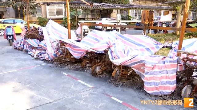 冒烟起火!有爆炸声!昆明一小区电动车爆燃,近30辆车烧成铁架休闲区蓝鸢梦想 - Www.slyday.coM 冒烟起火!有爆炸声!昆明一小区电动车爆燃,近30辆车烧成铁架休闲区蓝鸢梦想 - Www.slyday.coM