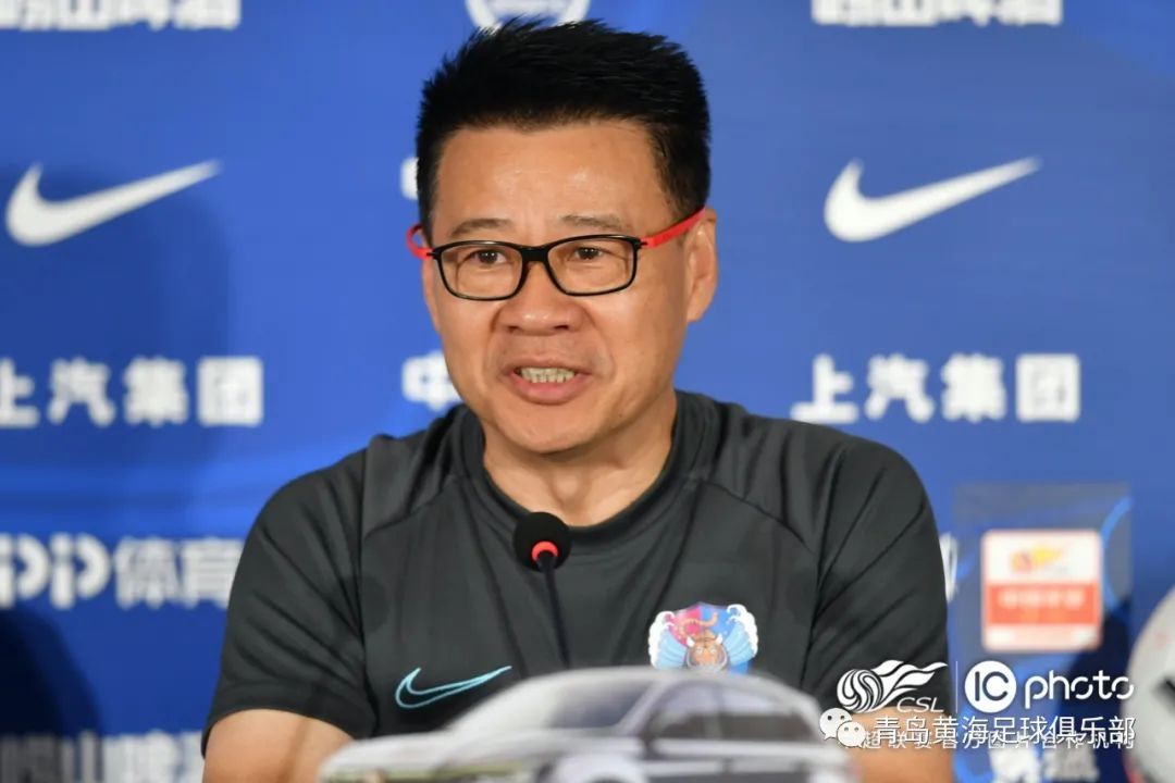 赛前吴金贵打出精神面貌打出我们的士气