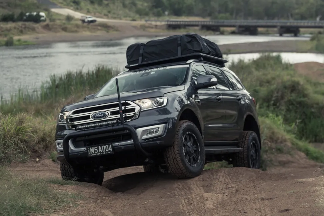 福特撼路者的越野能力到底能不能强过帕杰罗和普拉多?-新浪汽车
