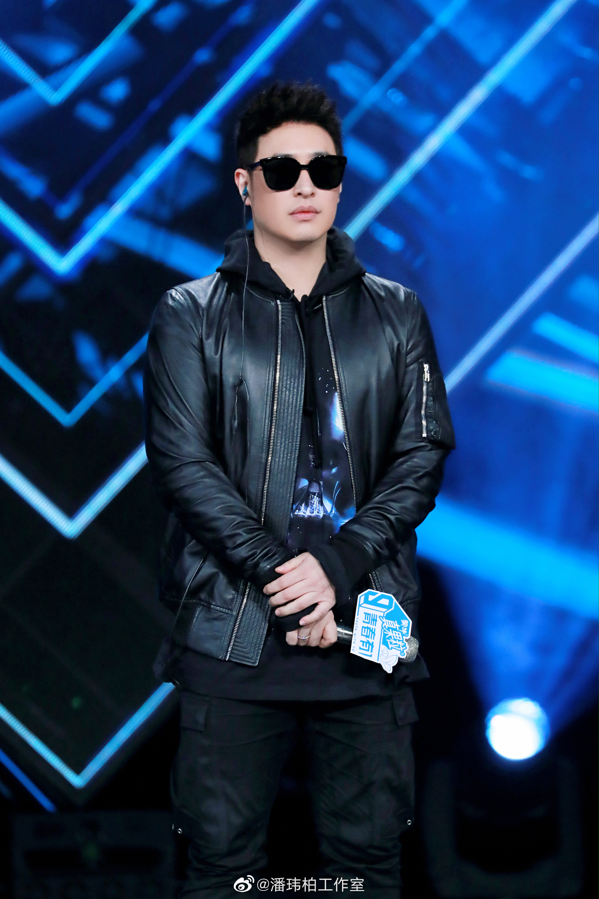 传授专业的导师 也是作为"偶像"闪闪发光的榜样 ……|潘玮柏_新浪新闻