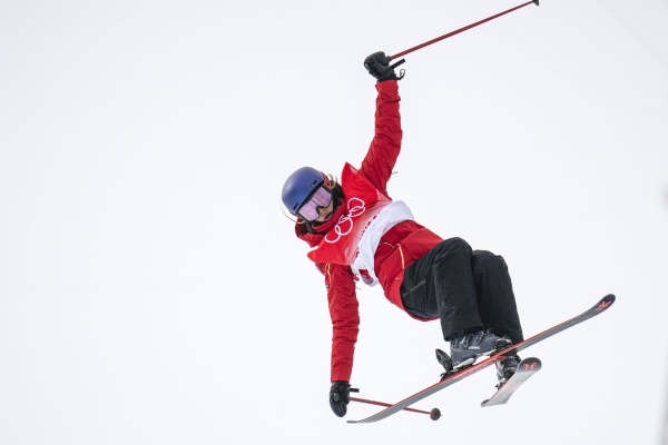 预赛排名第一进决赛，谷爱凌距第二金“半步之遥”休闲区蓝鸢梦想 - Www.slyday.coM