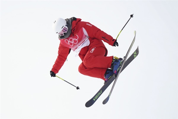 女子U型池并非只有谷爱凌，中国队三人进决赛休闲区蓝鸢梦想 - Www.slyday.coM