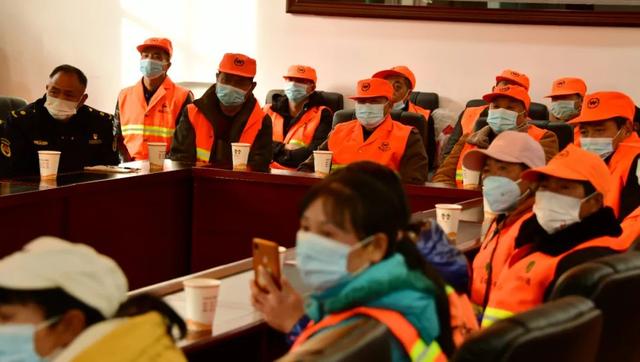 创建全国文明城市丨这群“最脏、最苦、最累”的亲人们集体来充电休闲区蓝鸢梦想 - Www.slyday.coM