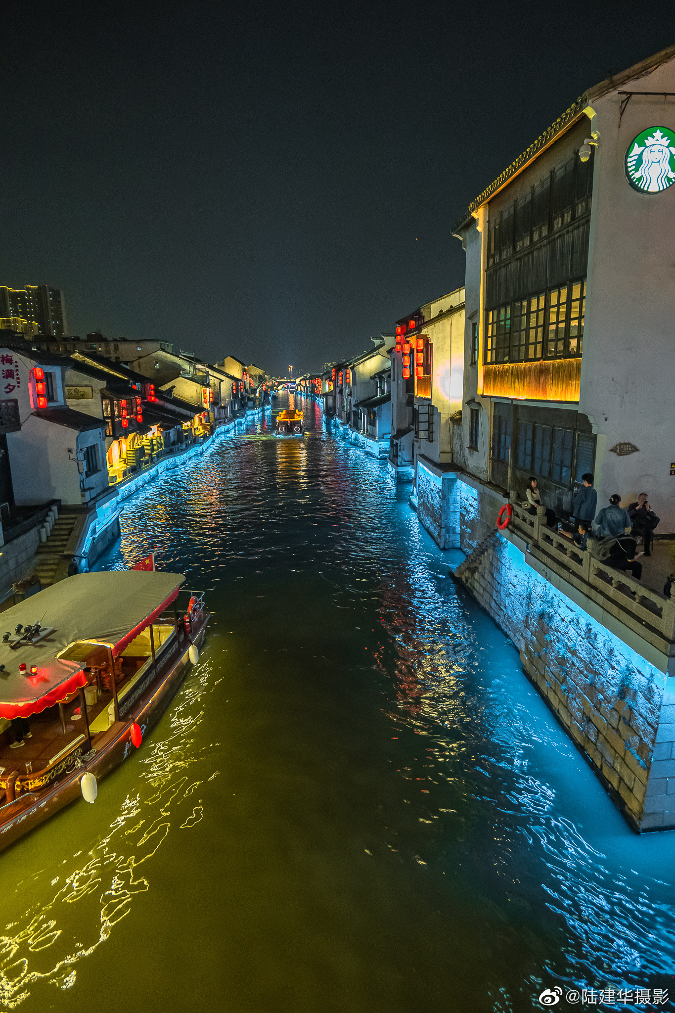 五一假期即将结束,今天的无锡清名桥古运河景区……