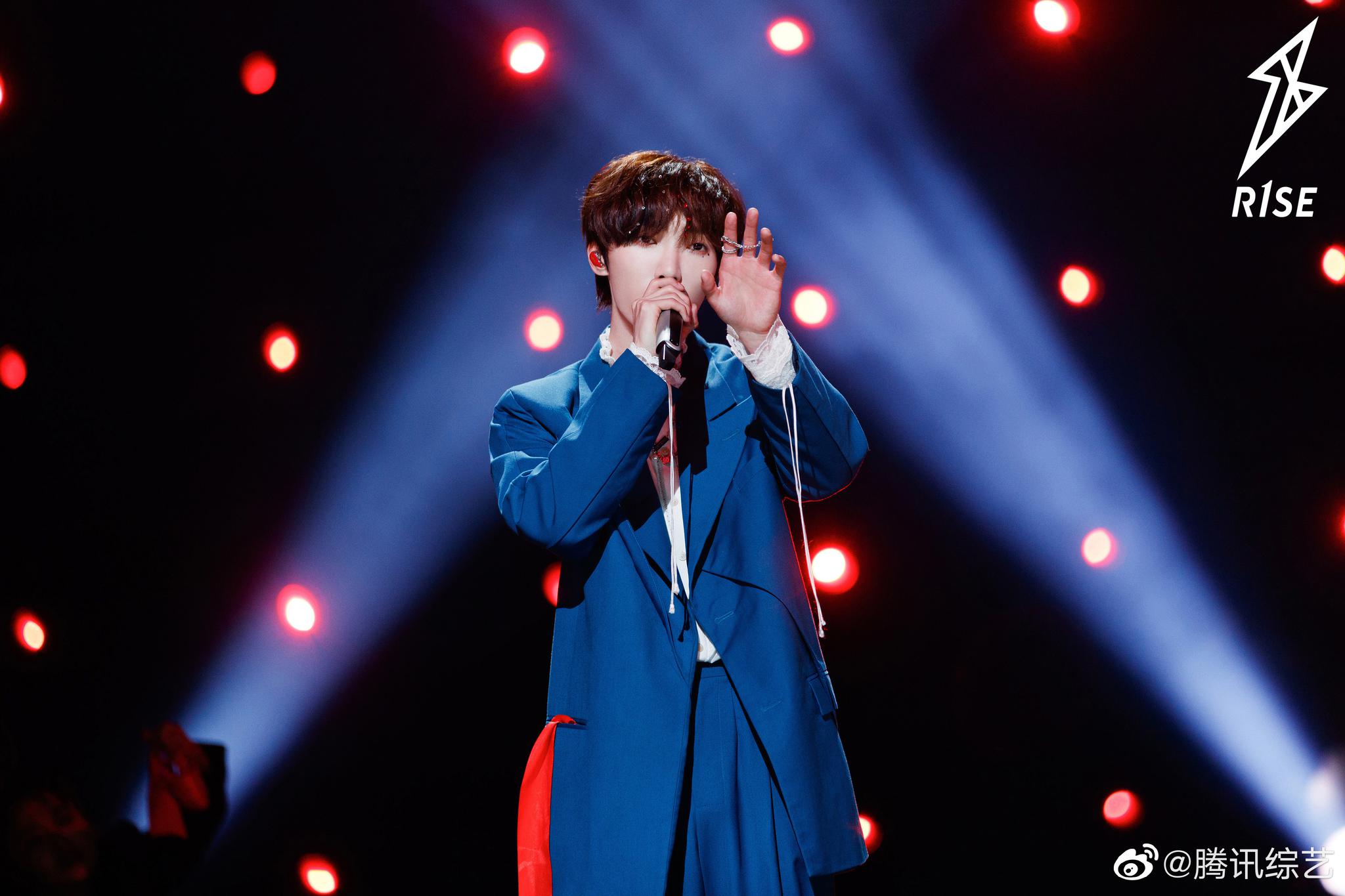 今晚@r1se-赵磊 将在带来《杀破狼》《不该》