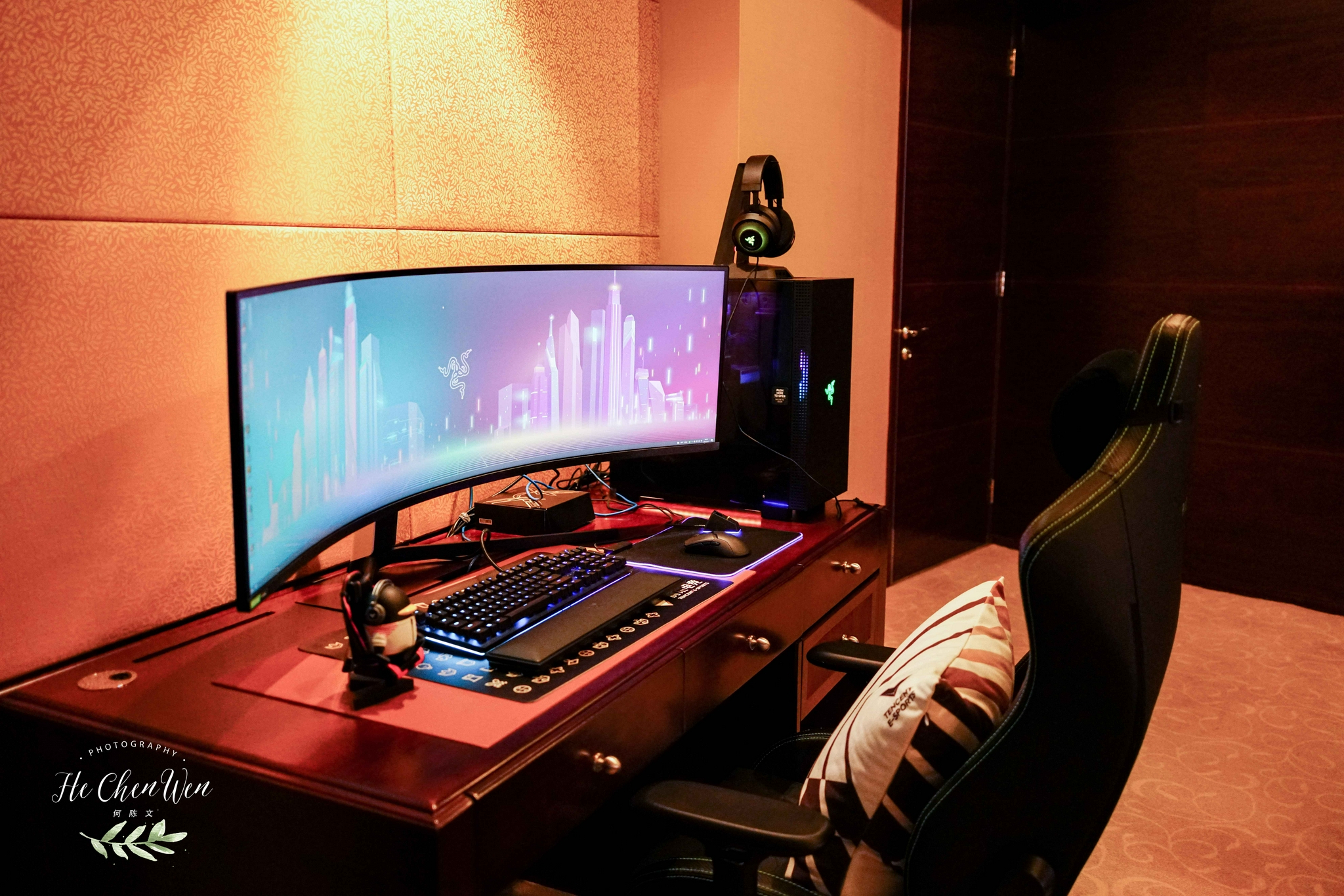 成都旅行入住腾讯电竞主题房坐拥无敌江景