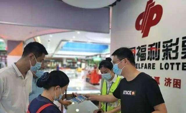 彩民喜中大奖后，大多都捐了100万以上？“自愿”背后原因被曝出休闲区蓝鸢梦想 - Www.slyday.coM