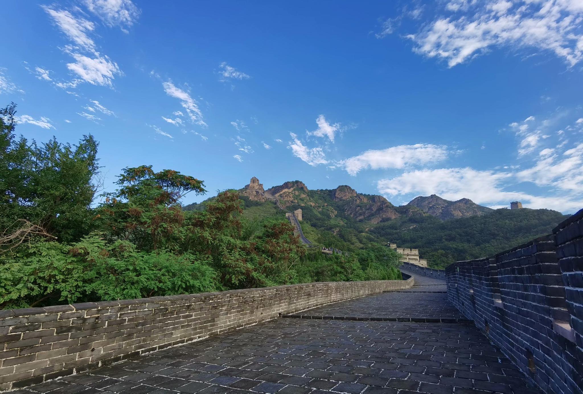 角山长城是万里长城从老龙头起,越山海关向北跨越的第一座山峰_高清