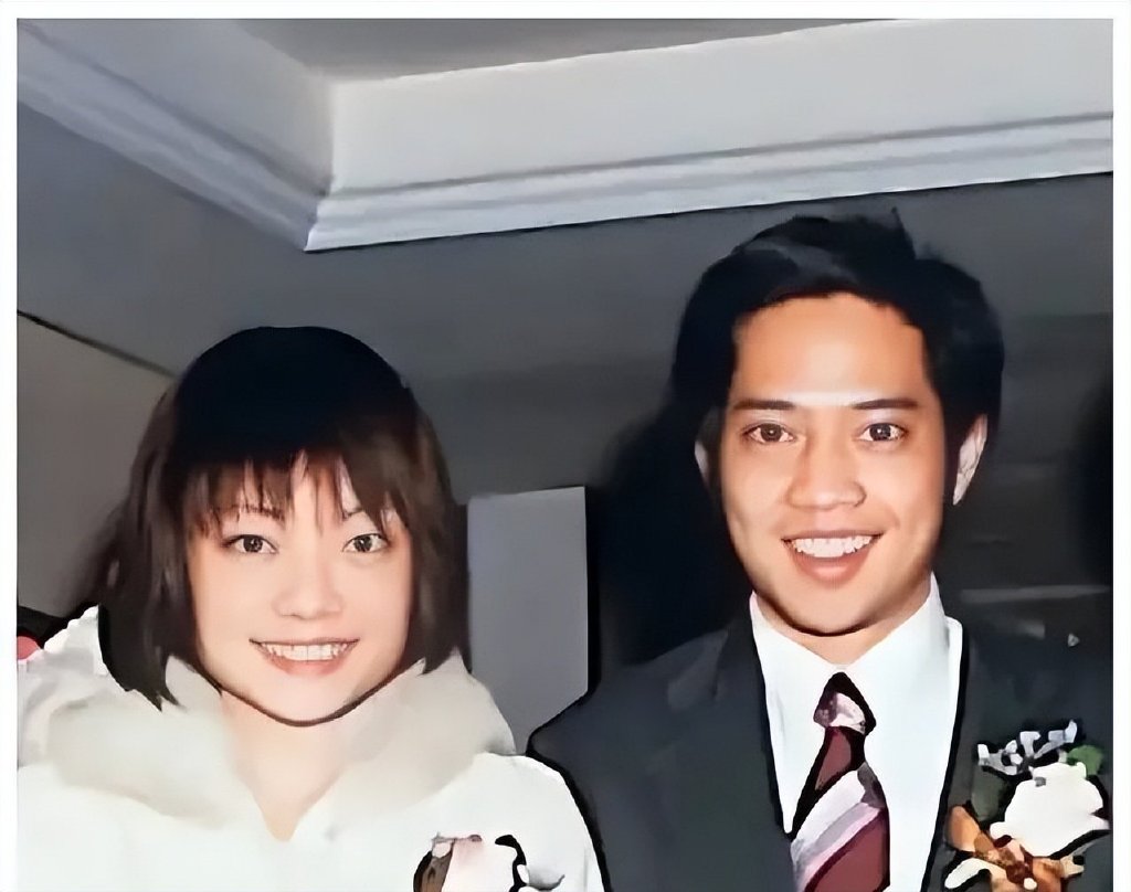 靠颜值嫁入豪门，被折磨得生不如死，结婚8年瘦到只剩44斤皮包骨|伍智恒|郭永淳|杨爱瑾_新浪新闻