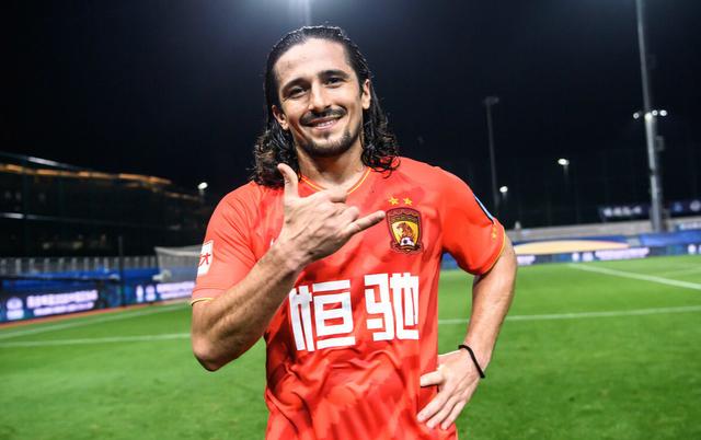 洛国富：赛后第一个道歉，最敬业的归化球员，堪称国足天花板休闲区蓝鸢梦想 - Www.slyday.coM