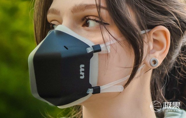 全球首款具有主动uv-c消毒功能的口罩诞生,可过滤99%的空气