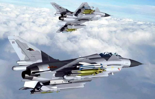 中国有对应的战斗机就是歼11系列各种型号,双发重型歼10中国是不会要