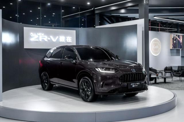 异彩绽放，出行“致在”，广汽本田ZR休闲区蓝鸢梦想 - Www.slyday.coM