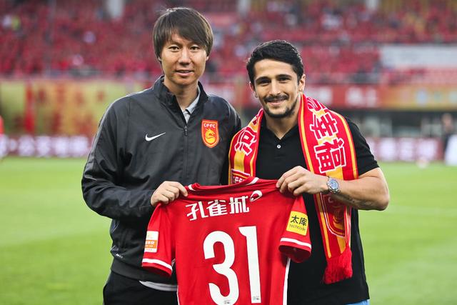 洛国富：赛后第一个道歉，最敬业的归化球员，堪称国足天花板休闲区蓝鸢梦想 - Www.slyday.coM