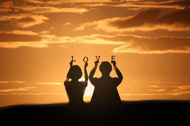 你喜欢的人,愿不愿意和你发生爱情关系,取决于“这一点”休闲区蓝鸢梦想 - Www.slyday.coM 你喜欢的人,愿不愿意和你发生爱情关系,取决于“这一点”休闲区蓝鸢梦想 - Www.slyday.coM