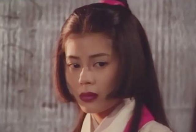 7,袁咏仪2000年台湾中视版《笑傲江湖》,袁咏仪饰任盈盈很有脑很有心