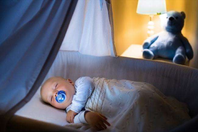 遭遇孩子“二月闹”，妈妈别慌，学会7招让娃睡得香长得快休闲区蓝鸢梦想 - Www.slyday.coM