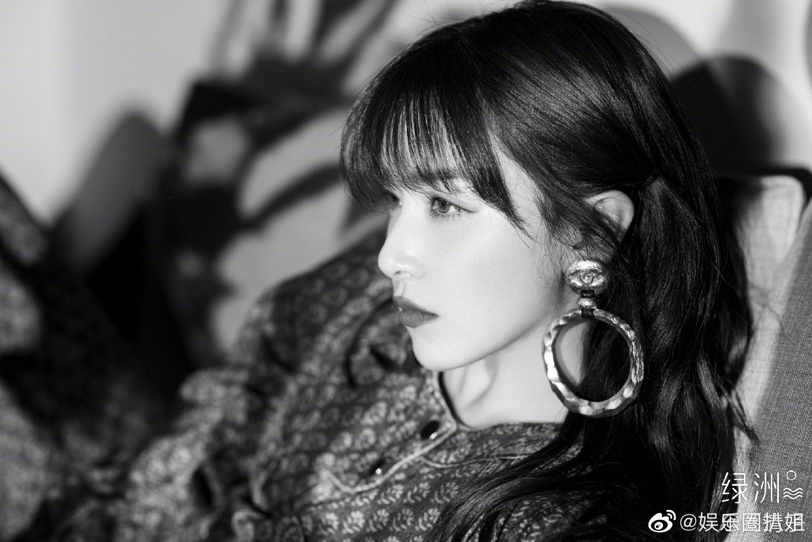 阚清子这组黑白大片真的是又酷又飒