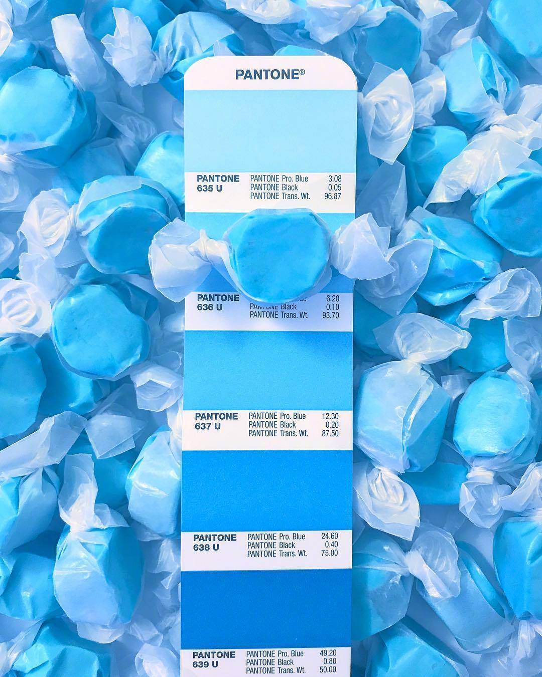 糖果里的pantone配色参考,极度舒适!