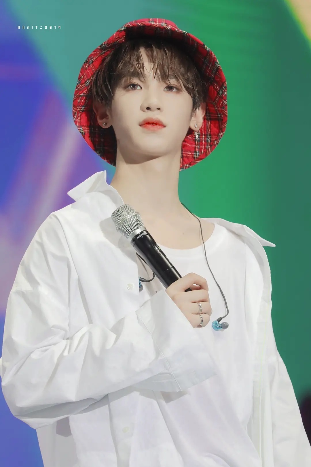 夏日防晒出动的小贾同学_高清图集_新浪网