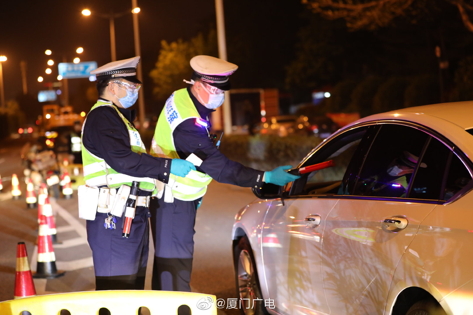 厦门交警加大酒驾查处力度