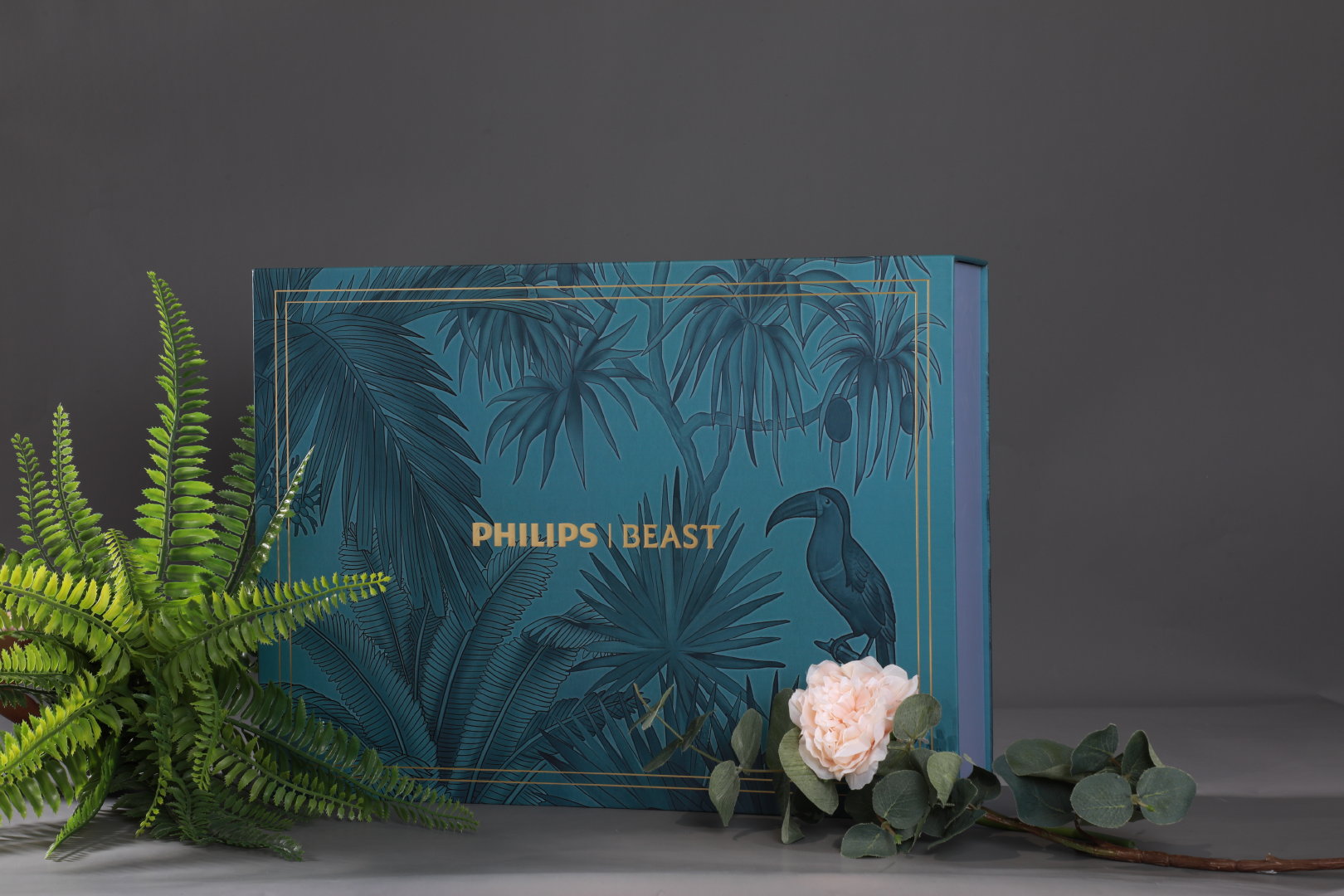 工作一忙,即使脸部护肤到位了,但对于男生,胡子粗糙,杂乱的话