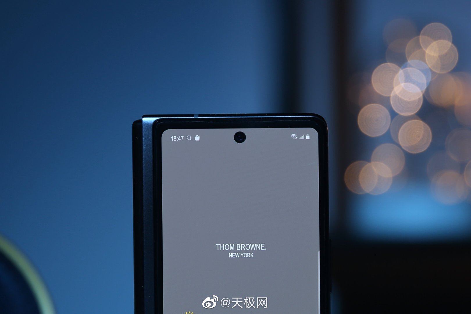 三星galaxy z fold2 thom browne限量版图赏|三星galaxy|哑光|条纹