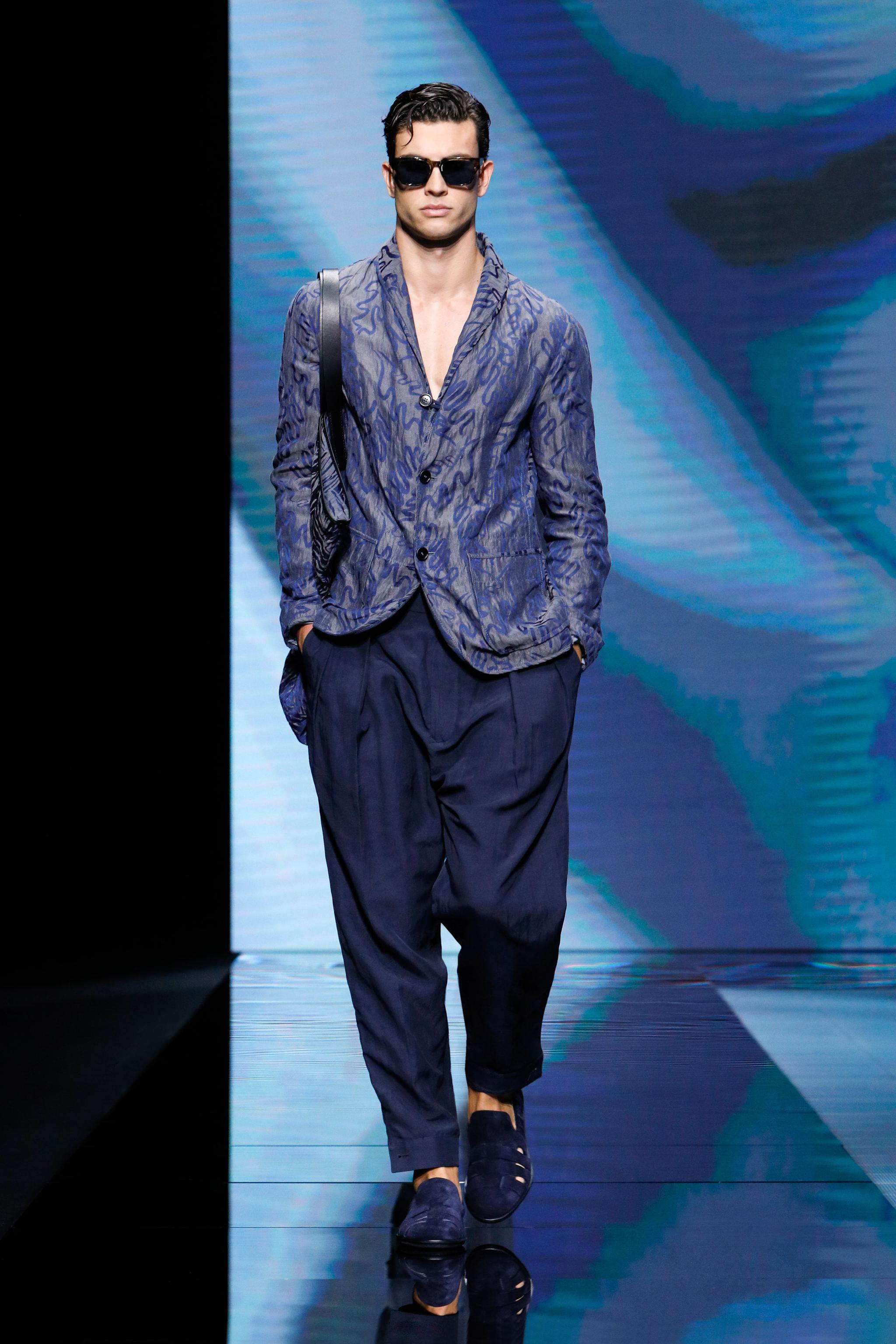 giorgio armani 发布2021春夏男装系列,整个系列删繁就简