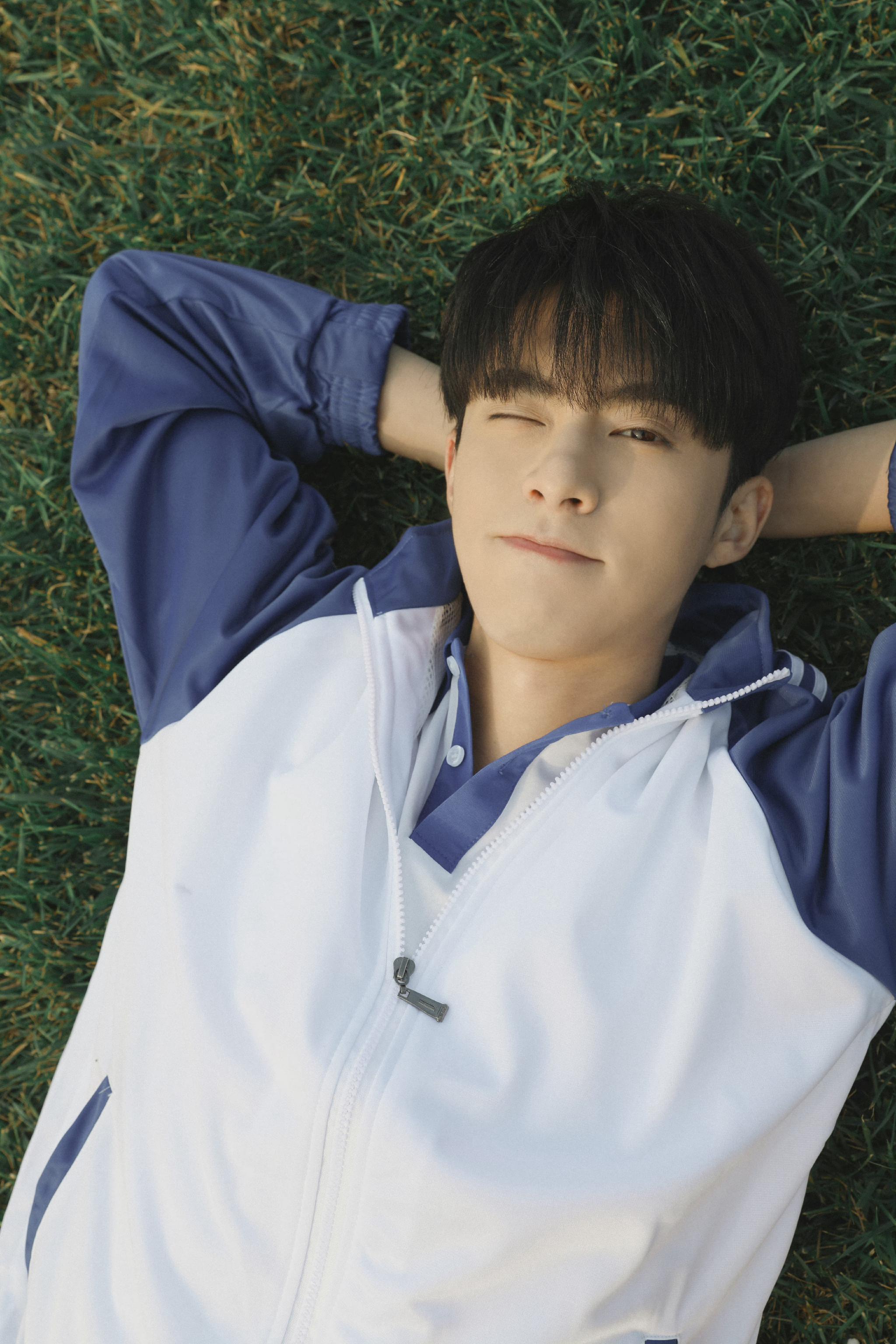 校园剧在逃男主王鹤棣dylaniswatchingu各大影视制作方