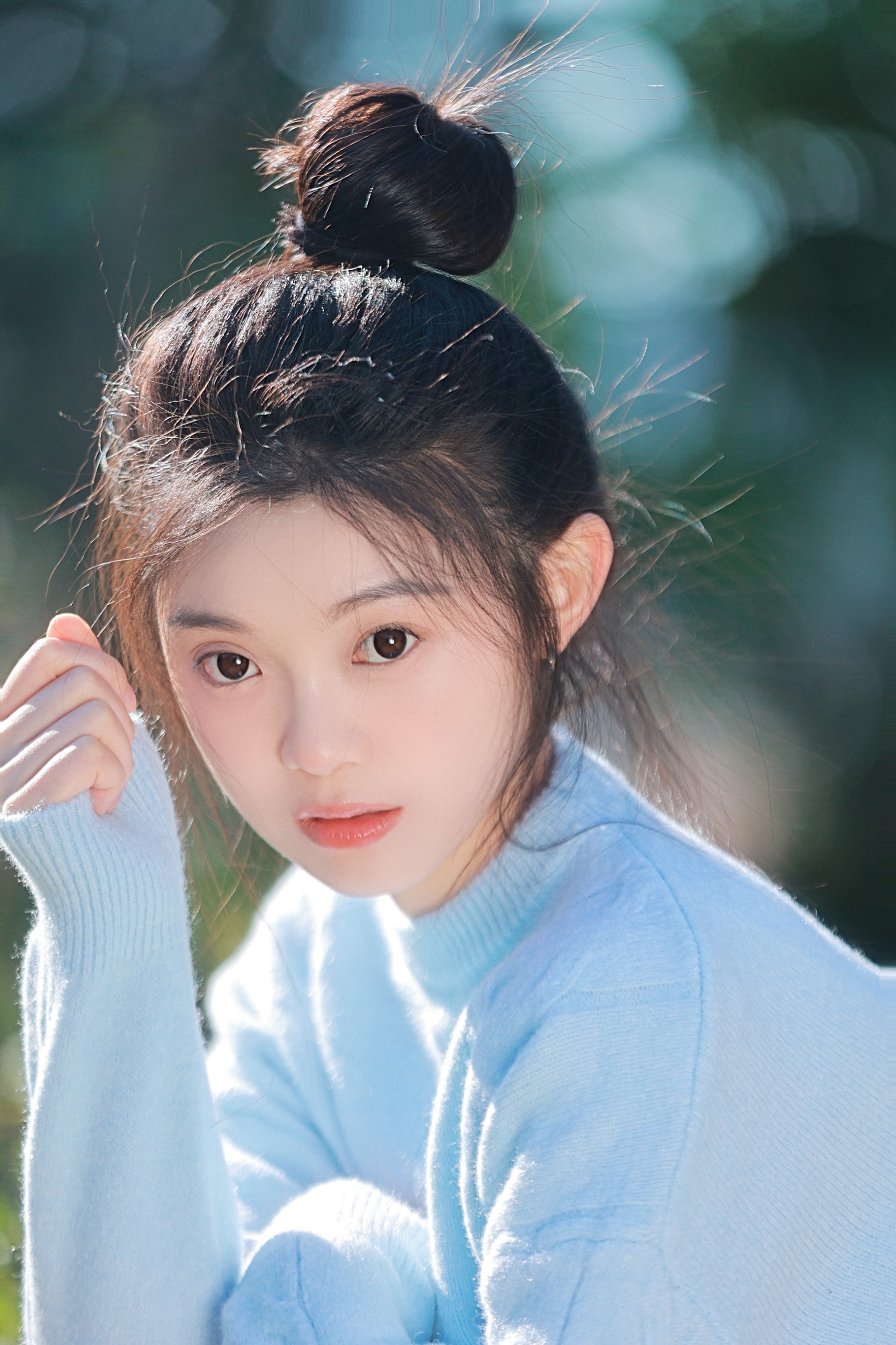 彭瑶,出生于湖南,身高166cm, 体重92斤,就读于北京电影学院__财经头条