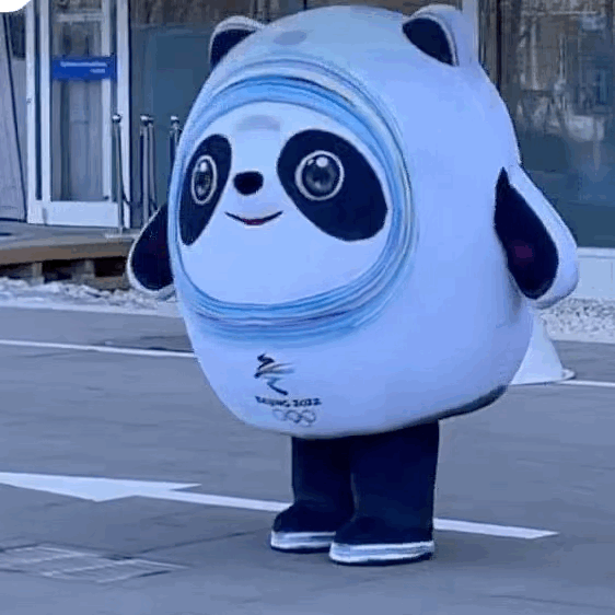 咱就是说，顶流冰墩墩最近也太忙了吧！休闲区蓝鸢梦想 - Www.slyday.coM