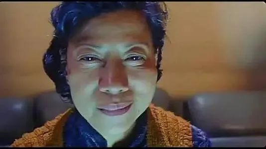 "男有林正英,女有罗兰",香港演艺圈中有这么一个说法.