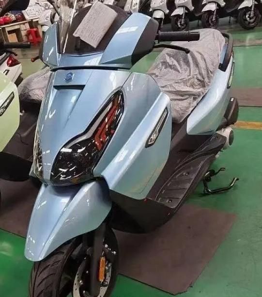 比亚乔官宣x7复古250踏板预告