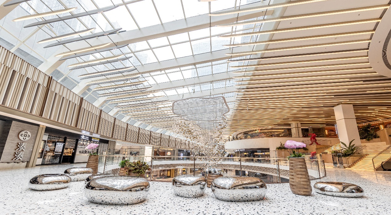 商业圈大事!华润万象系重磅新作武汉万象城开业休闲区蓝鸢梦想 - Www.slyday.coM 商业圈大事!华润万象系重磅新作武汉万象城开业休闲区蓝鸢梦想 - Www.slyday.coM