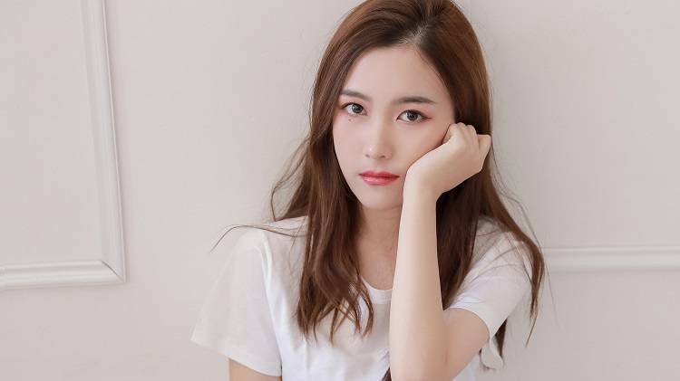 女人真的动情了，才会给你这些“默许”，别不懂休闲区蓝鸢梦想 - Www.slyday.coM