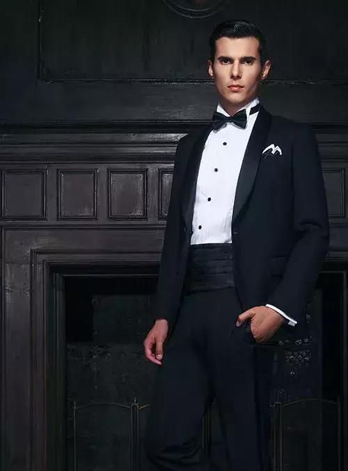 塔士多礼服逼格最高的正式礼服
