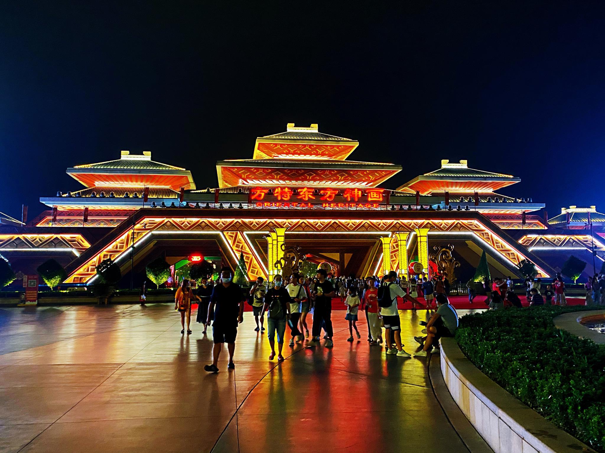 荆州方特璀璨的烟花太好看了,弥补了去年没有看烟花的遗憾