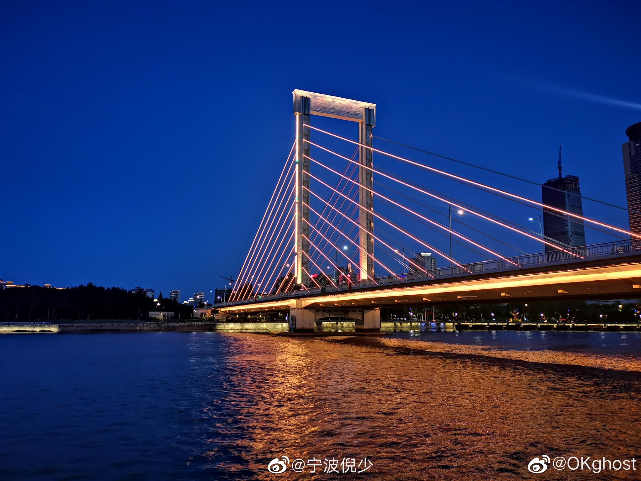 投稿宁波老外滩四明山梅山大桥来宁波快半年了