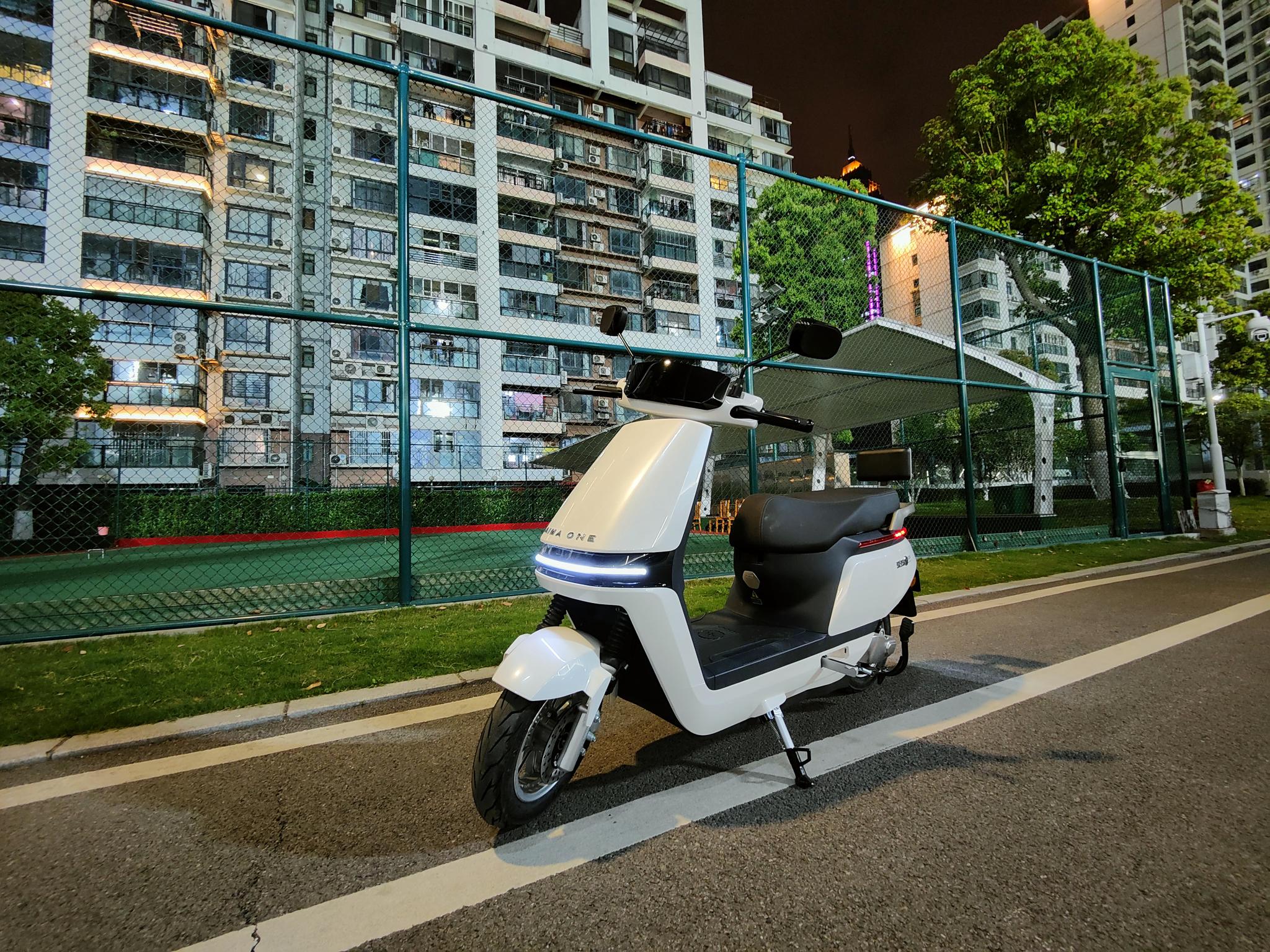 体验简直太舒服了不充电的长续航爱玛a500电动车真机体验