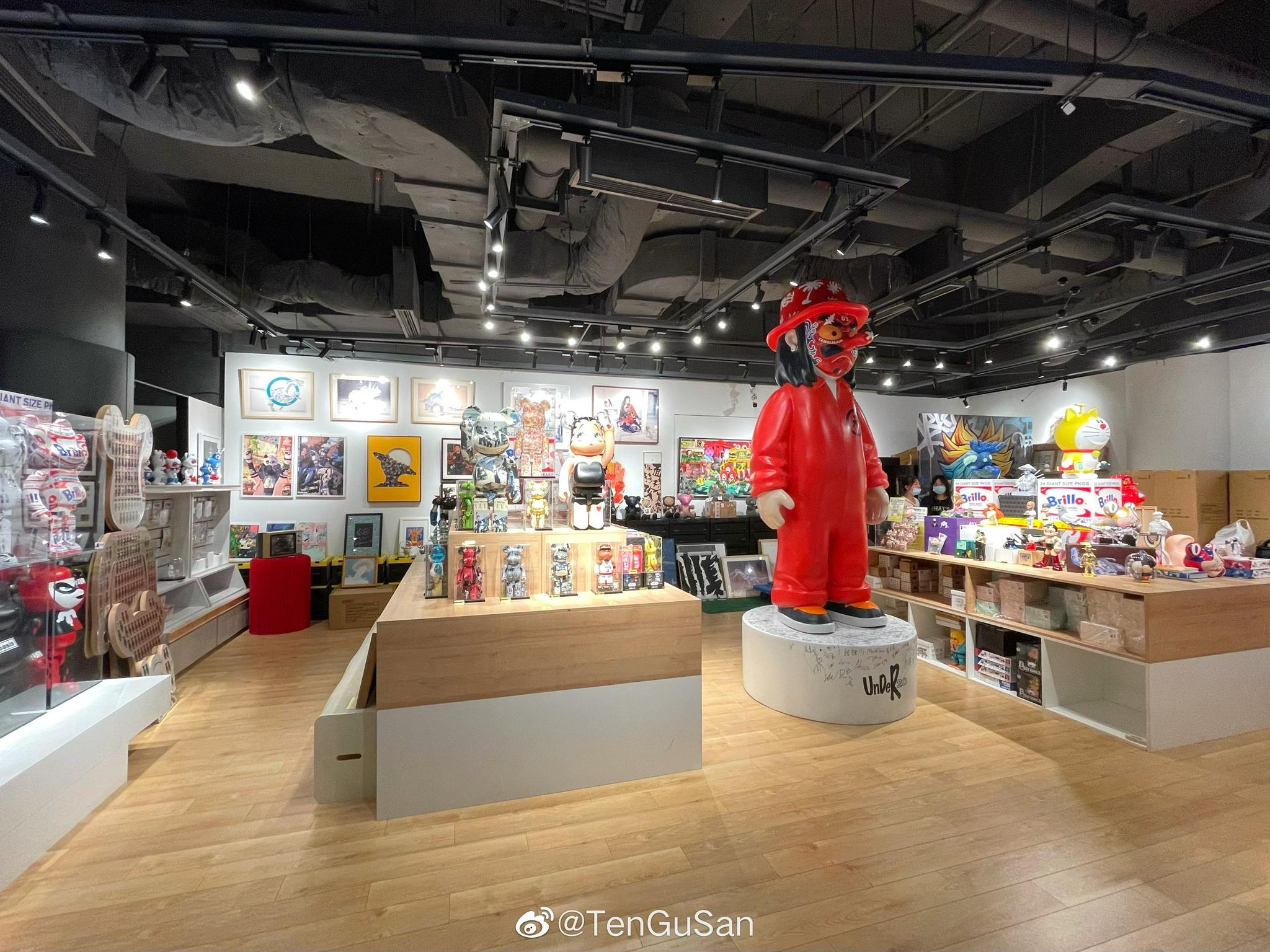 感谢大家的支持昨天晚上第二款人形5秒钟预售售罄了