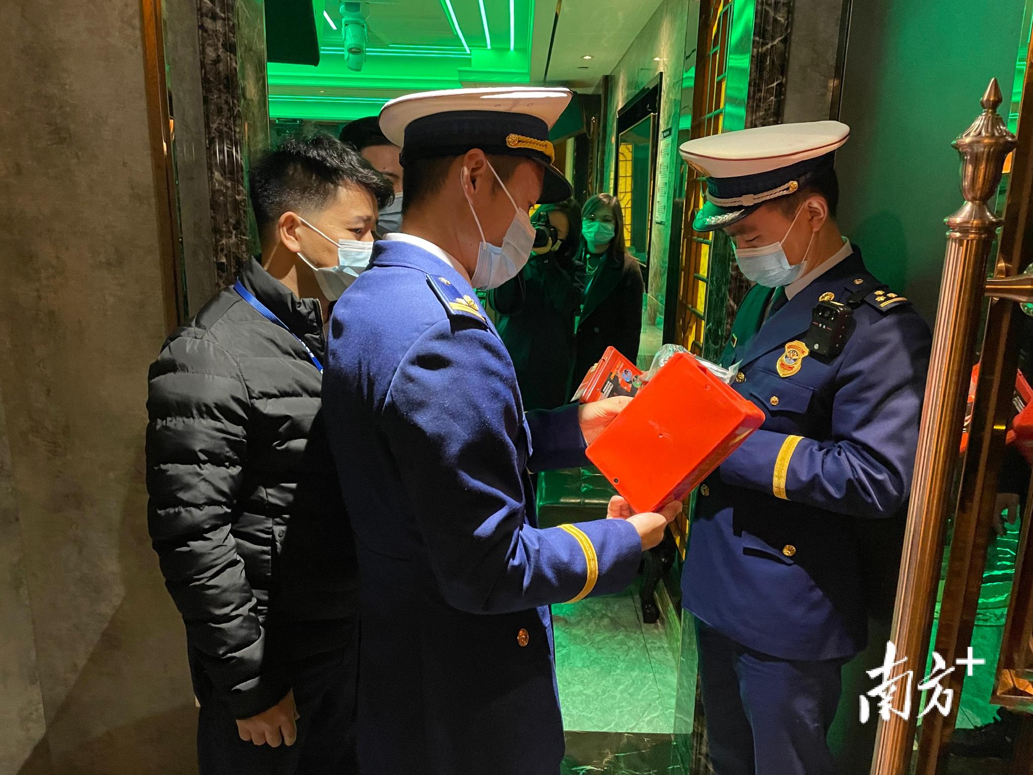 督促整改隐患335处！河源全市开展消防安全“敲门夜查”行动休闲区蓝鸢梦想 - Www.slyday.coM