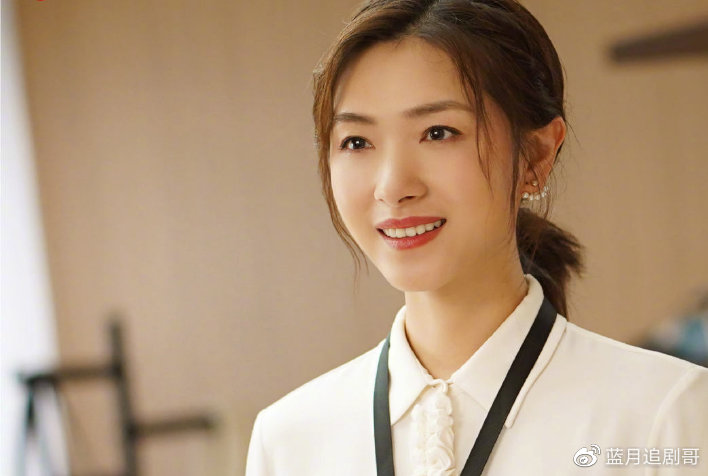 胡歌新剧来袭,孔笙导演操刀,黄磊王骁参演,刘涛万茜两女神加盟休闲区蓝鸢梦想 - Www.slyday.coM 胡歌新剧来袭,孔笙导演操刀,黄磊王骁参演,刘涛万茜两女神加盟休闲区蓝鸢梦想 - Www.slyday.coM